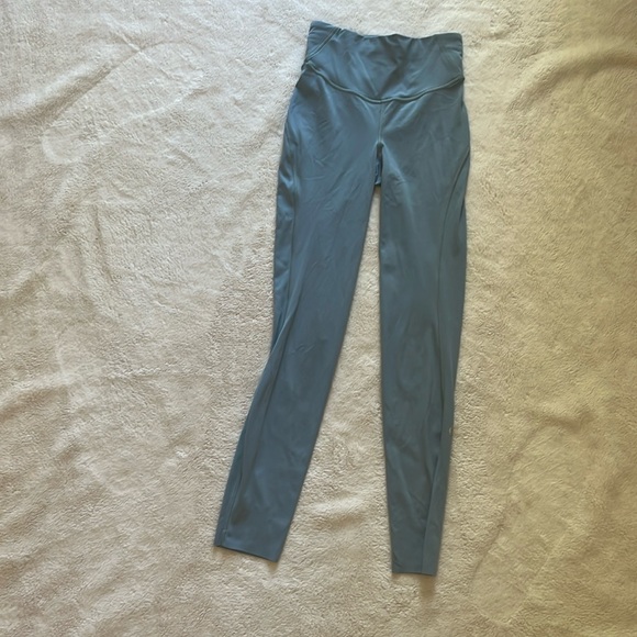 LULULEMON LEGGINGS - Picture 4 of 7